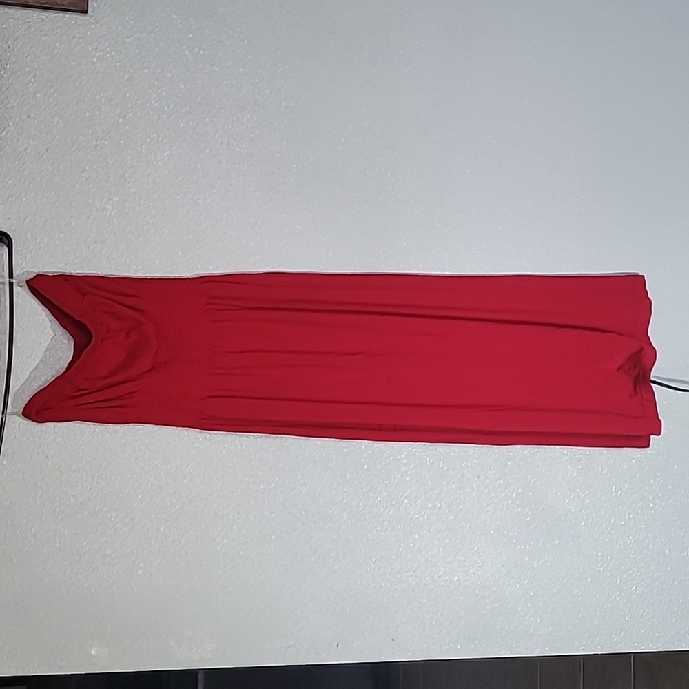 Elegant Red Evening Dress
